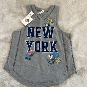 Daily practice tank. Gray New York Sleeveless Top with Floral Embroidery